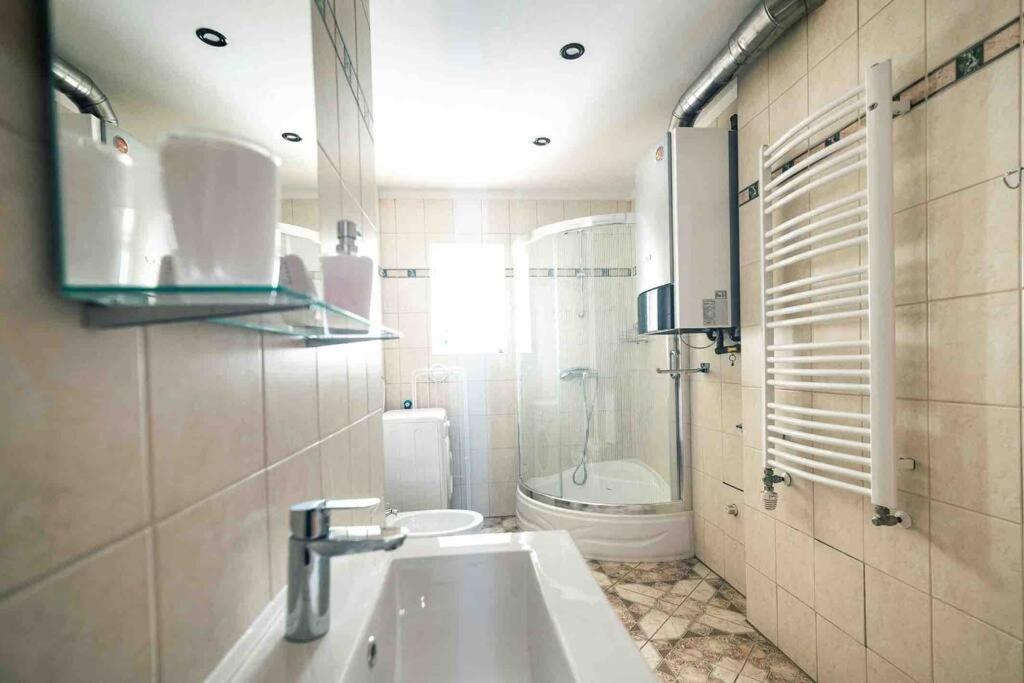 Apartament Quattro, Duszniki-Zdroj Duszniki Zdroj Exterior photo